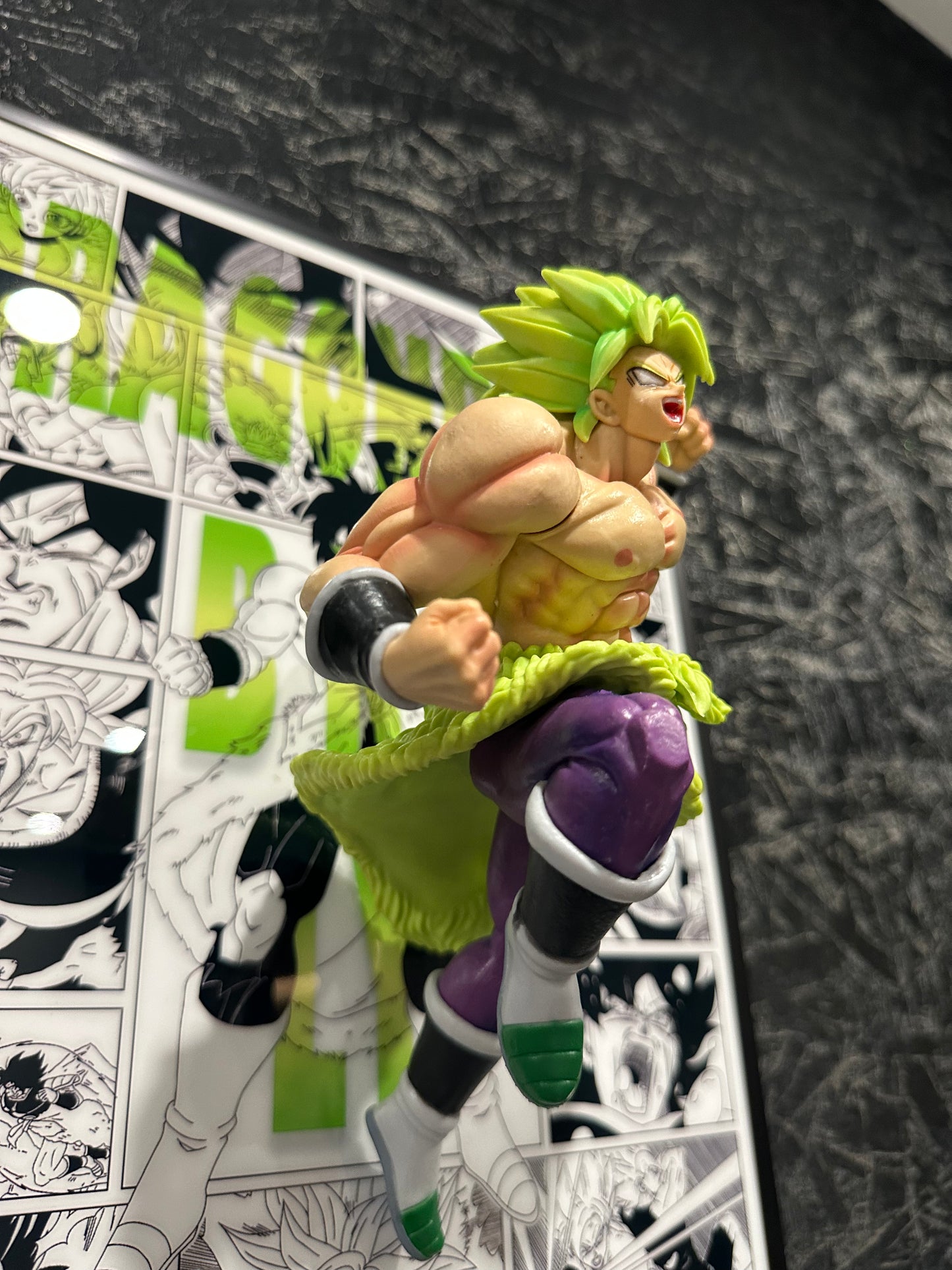 Broli fight out of anime 27cm*40cm