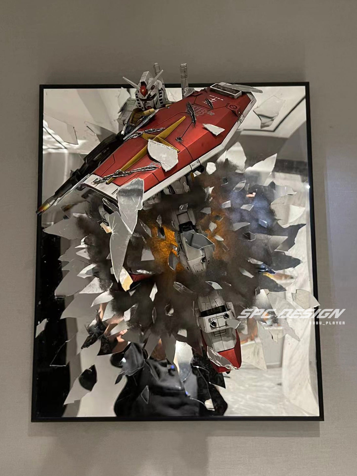 RX-78 Gundam with Broken Mirror or plat form