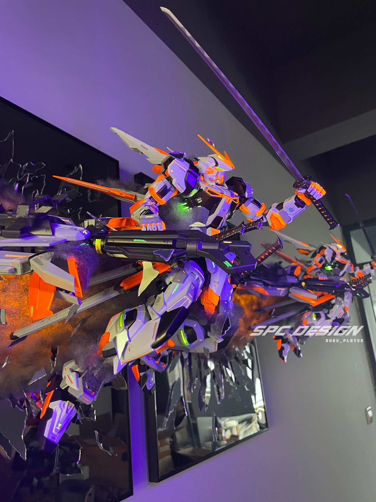 Gundam Astray with Huge Sword with lighting effect and fluorescent effect!!