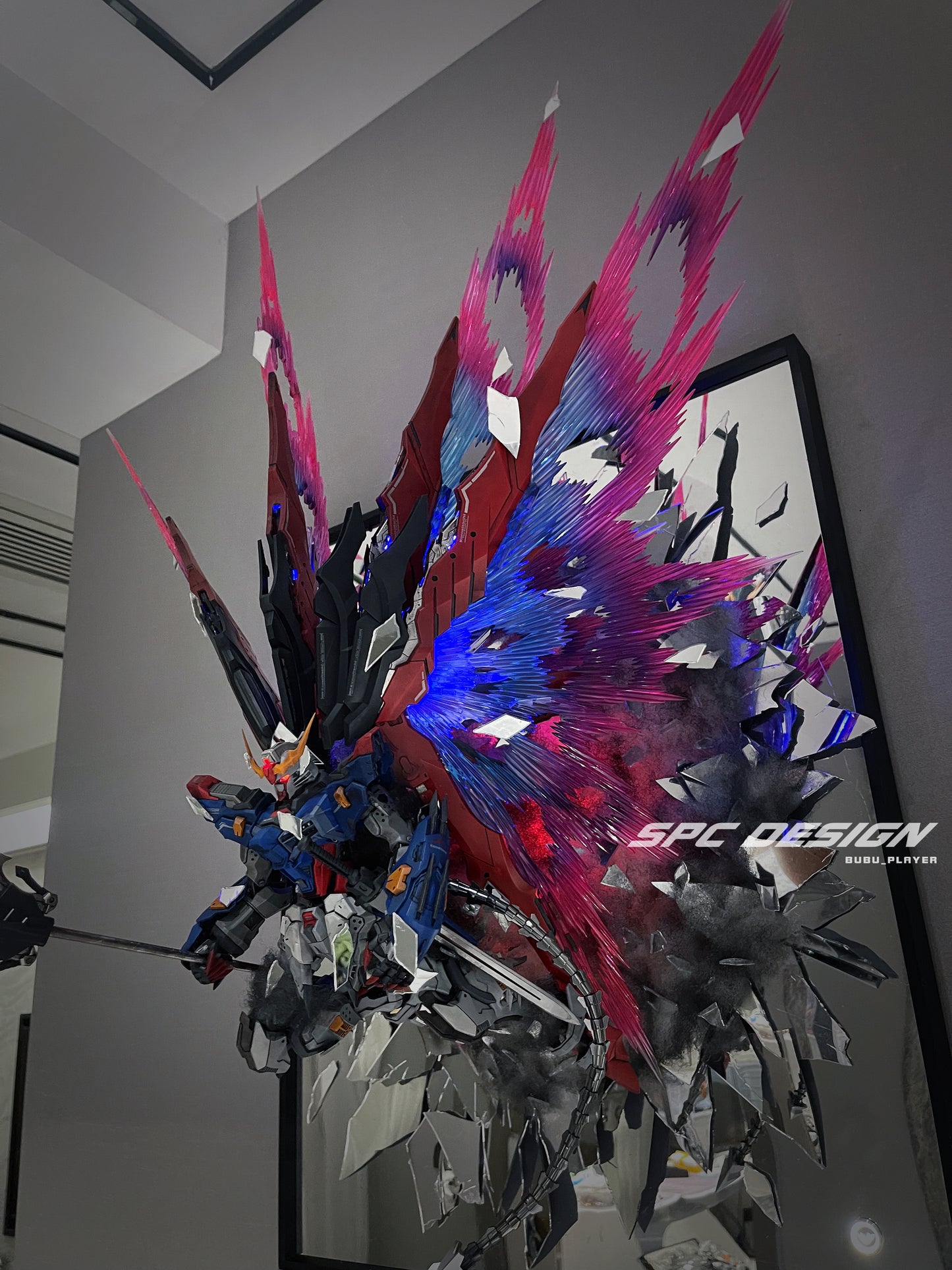 Blood wings Qiong qi with broken mirror anime world
