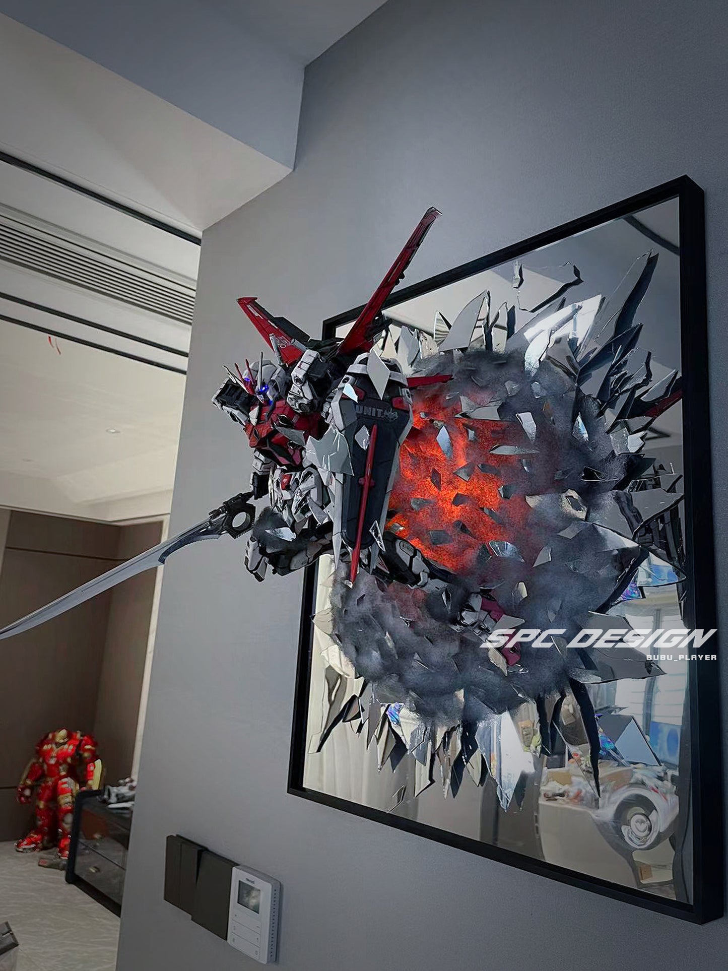 Strike Rouge Gundam with broken mirror 1:60 PG
